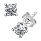 Diamond Stud Earring...