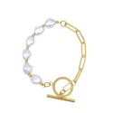 Chain Toggle Pearl Bracelet